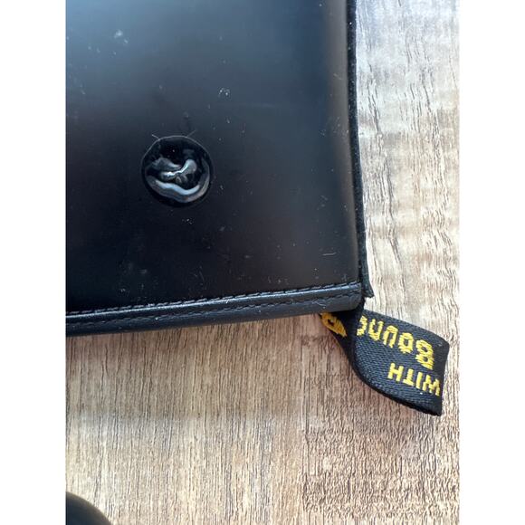 Women's Dr. Martens Hello Kitty & Friends 1460 Smooth Leather Lace Up Boots sz 9 - Picture 3 of 8